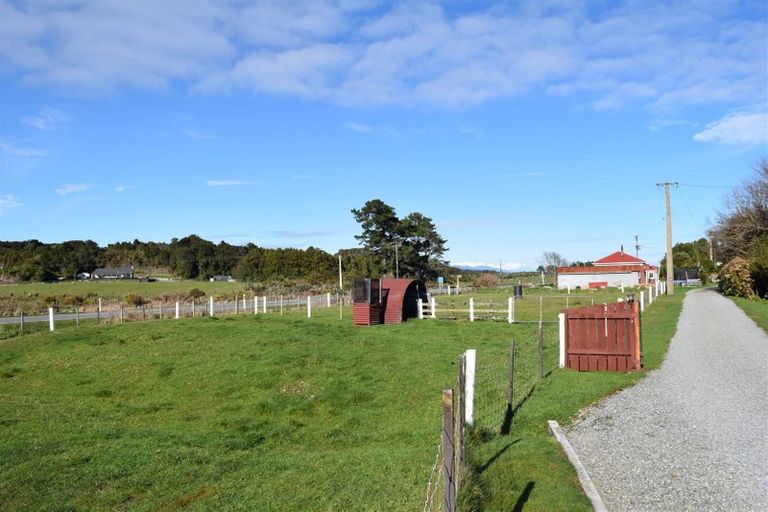 Photo of property in 2b Takutai Road, Ruatapu, Hokitika, 7883