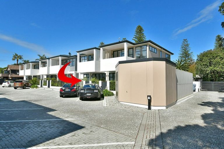 Photo of property in 2/445 Hibiscus Coast Highway, Orewa, 0931