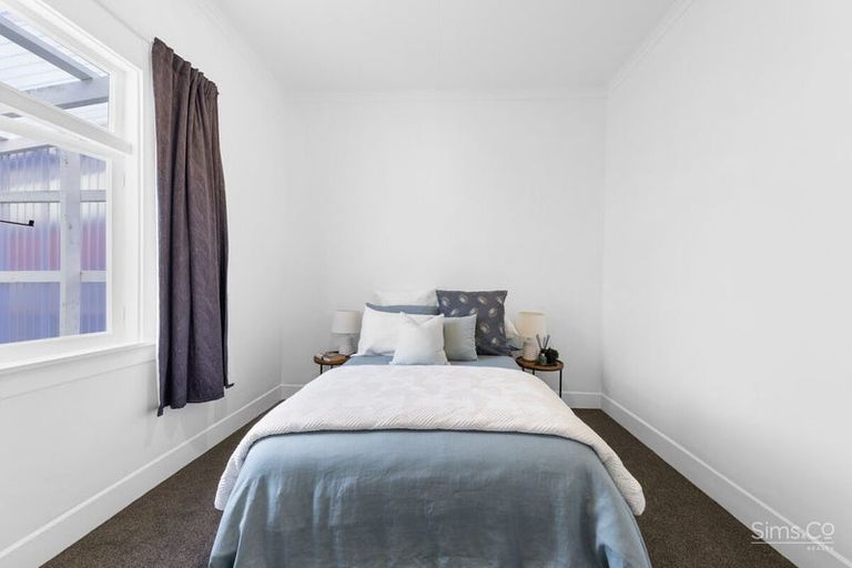 Photo of property in 4 Pharazyn Street, Gonville, Whanganui, 4500