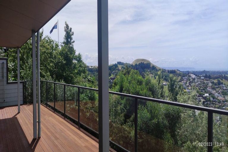 Photo of property in 120 Puketapu Road, Taradale, Napier, 4112