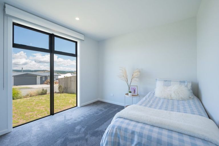 Photo of property in 45 Katania Heights, Brightwater, 7022