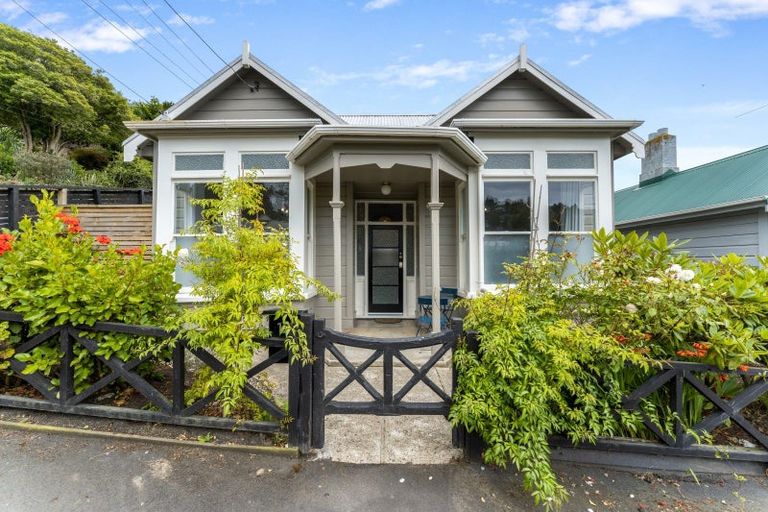 Photo of property in 12 Macbeth Street, Caversham, Dunedin, 9012