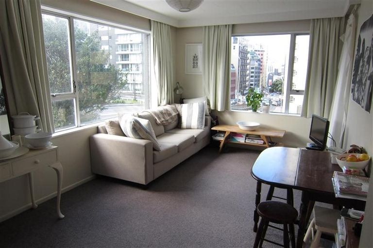Photo of property in Adelphi Apartments, 183 The Terrace, Wellington Central, Wellington, 6011