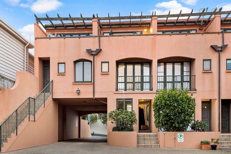Photo of property in 19/10 Cleveland Road, Parnell, Auckland, 1052