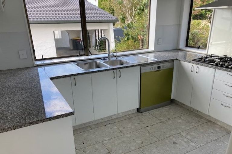 Photo of property in 1/24 Falstaff Place, Half Moon Bay, Auckland, 2012