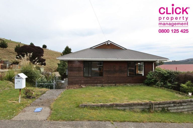 Photo of property in 71 Koremata Street, Green Island, Dunedin, 9018