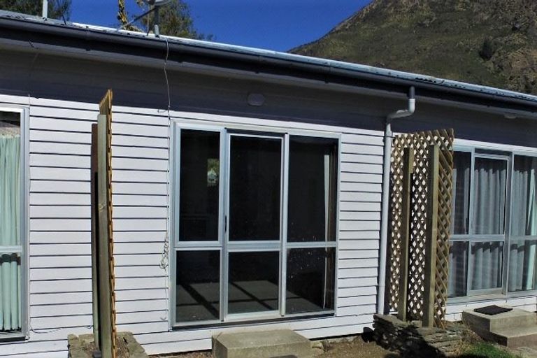 Photo of property in 9 Southberg Avenue, Frankton, Queenstown, 9300
