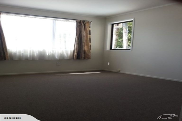 Photo of property in 28 Urlich Drive, Ranui, Auckland, 0612