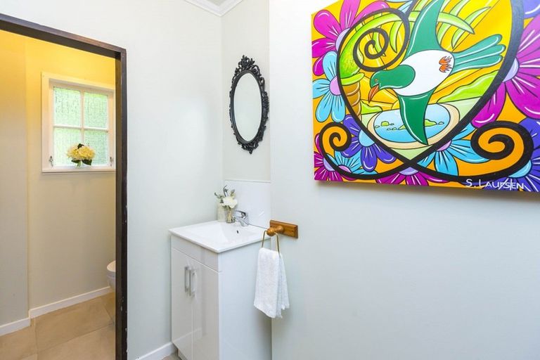 Photo of property in 3 Lord Street, Stokes Valley, Lower Hutt, 5019