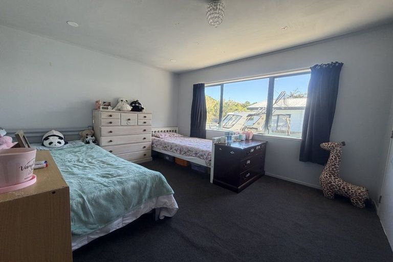 Photo of property in 6 Farrow Way, Welcome Bay, Tauranga, 3112