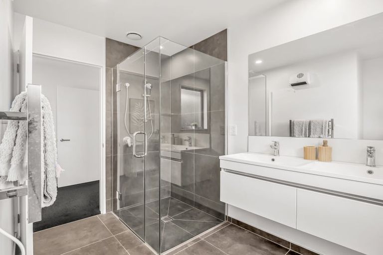 Photo of property in 15 Halswell Junction Road, Halswell, Christchurch, 8025