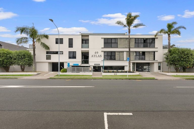 Photo of property in Atlas Apartments, 32/49 Maunganui Road, Mount Maunganui, 3116