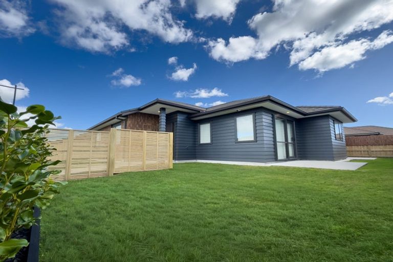 Photo of property in 8 Charlotte Crescent, Dinsdale, Hamilton, 3204