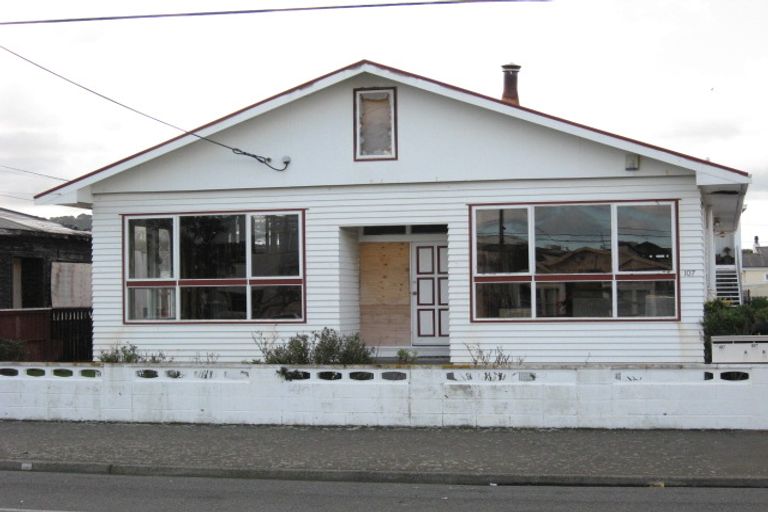 Photo of property in 107 Rongotai Road, Kilbirnie, Wellington, 6022