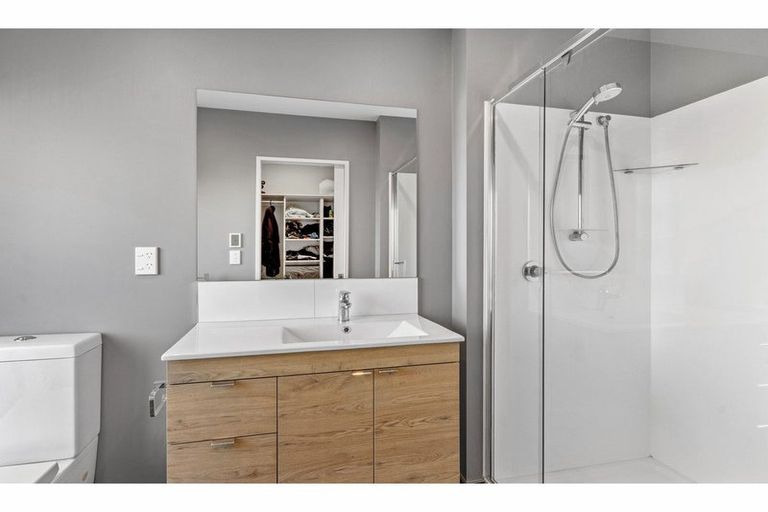 Photo of property in 22 Luxembourg Crescent, Halswell, Christchurch, 8025