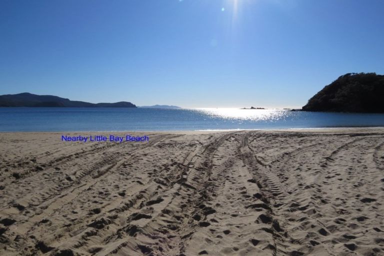 Photo of property in 31 Little Bay Drive, Waikawau, Coromandel, 3584