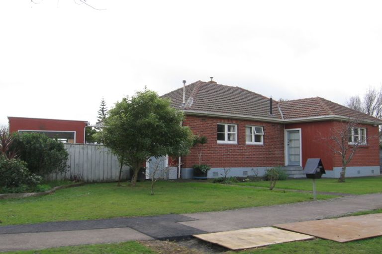 Photo of property in 45 Rangiora Avenue, Roslyn, Palmerston North, 4414