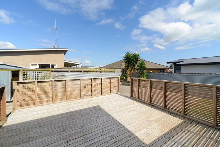 Photo of property in 135 Roberts Line, Kelvin Grove, Palmerston North, 4414