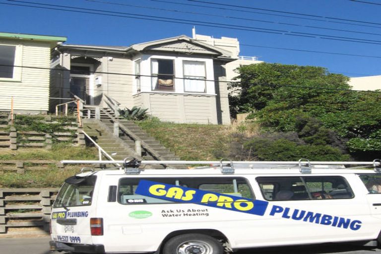 Photo of property in 555 Adelaide Road, Berhampore, Wellington, 6023