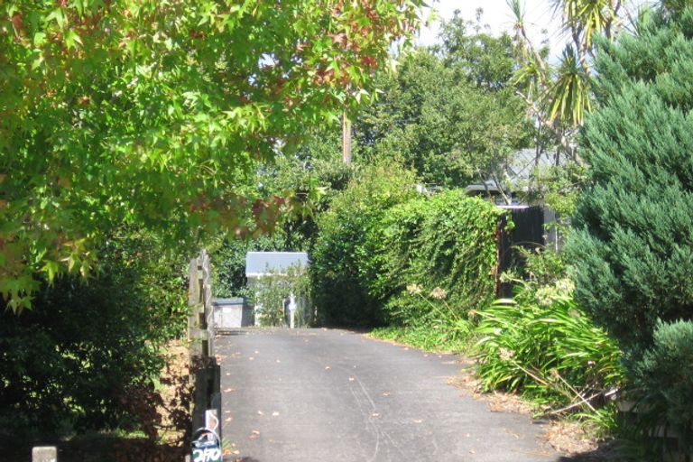 Photo of property in 1/70 Nikau Street, New Lynn, Auckland, 0600