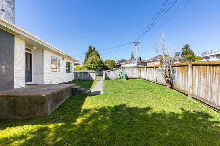 Photo of property in 41 Leicester Street, Cannons Creek, Porirua, 5024