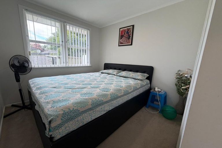 Photo of property in 3/142a Great South Road, Manurewa, Auckland, 2102
