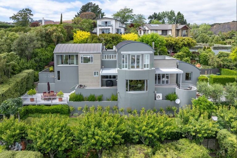 Photo of property in 891 Cashmere Road, Halswell, Christchurch, 8025