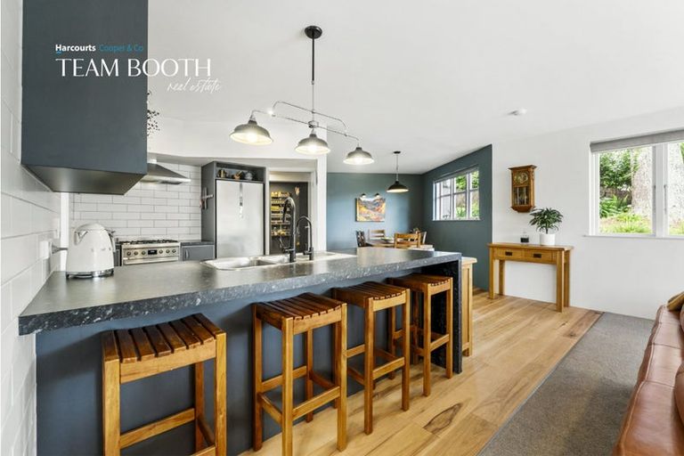 Photo of property in 1/53 Park Road, Glenfield, Auckland, 0629