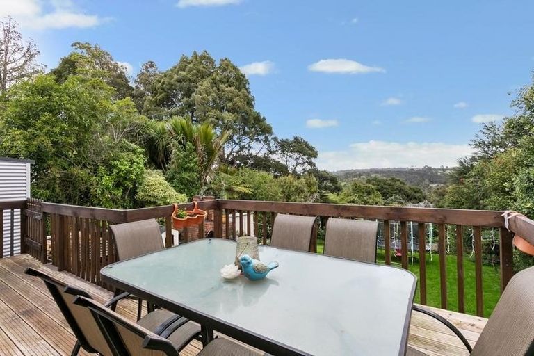 Photo of property in 51 Tainui Road, Titirangi, Auckland, 0604