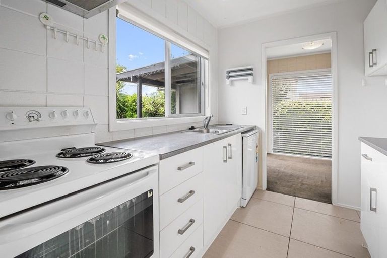 Photo of property in 1/10 Elliot Street, Howick, Auckland, 2014