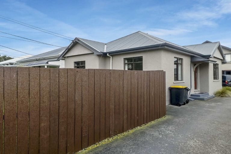 Photo of property in 28 Somerset Crescent, Spreydon, Christchurch, 8024