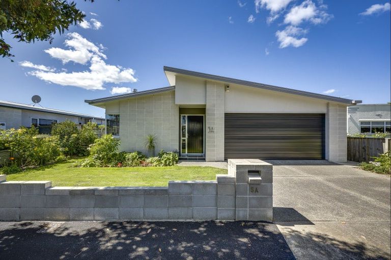 Photo of property in 5a Tom Parker Avenue, Marewa, Napier, 4110