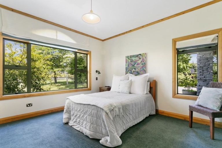 Photo of property in 22 Blue Ridge Drive, Acacia Bay, Taupo, 3385