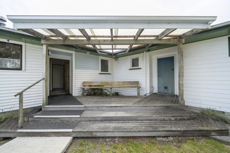 Photo of property in 6 Gunn Street, Te Anau, 9600