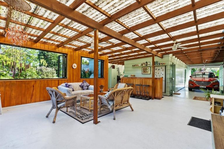 Photo of property in 76 Robertson Road, Ruawai, 0591
