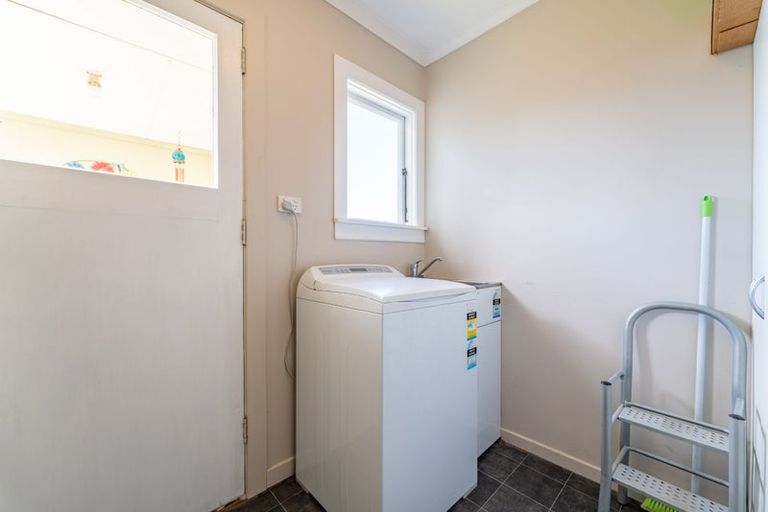 Photo of property in 221 Talbot Street, Geraldine, 7930