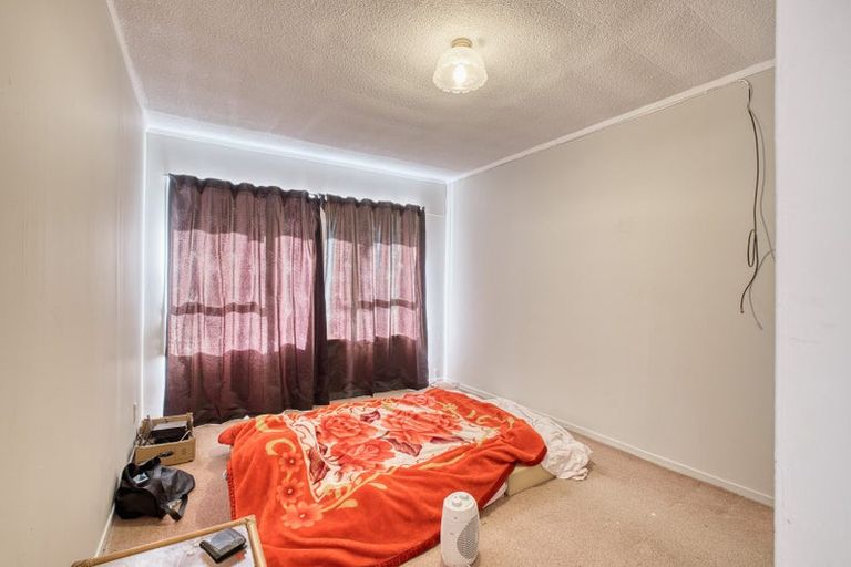 Photo of property in 35 Goodwood Drive, Goodwood Heights, Auckland, 2105