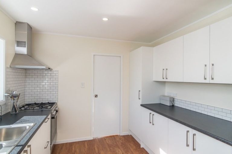 Photo of property in 21 Pitoitoi Street, Otaihanga, Paraparaumu, 5036