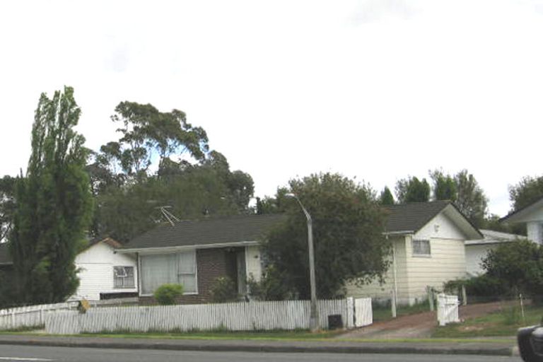 Photo of property in 156 Sunnynook Road, Sunnynook, Auckland, 0620