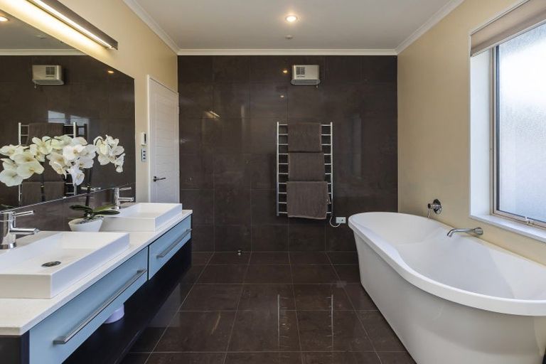 Photo of property in 48 Rotherham Drive, West Melton, 7618