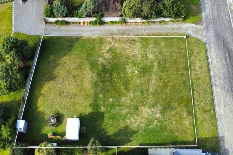 Photo of property in 24 Kitchener Street, Te Horo Beach, Otaki, 5581