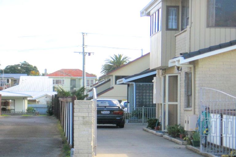 Photo of property in 89b Marine Parade, Mount Maunganui, 3116