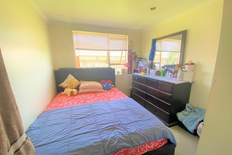 Photo of property in 5 Shah Lane, Mangere, Auckland, 2022