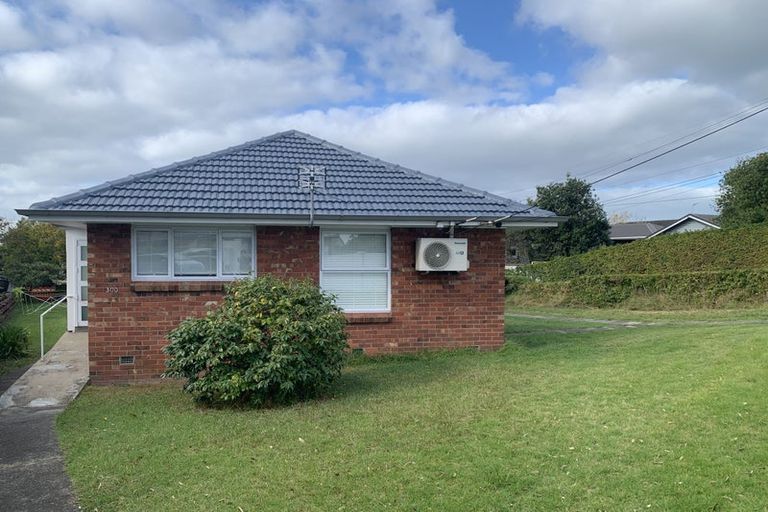 Photo of property in 1/300 Lake Road, Hauraki, Auckland, 0622