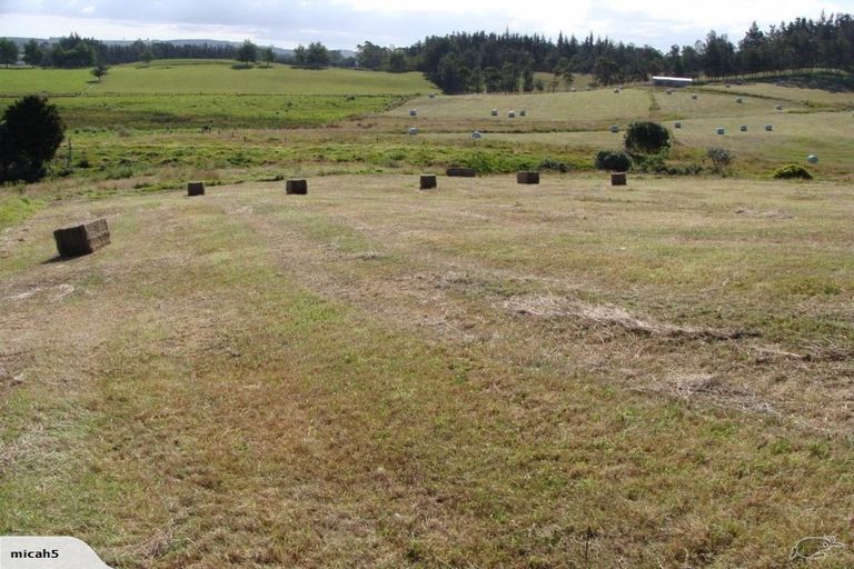 Photo of property in 95c Mcleod Road, Waipapa, 0295