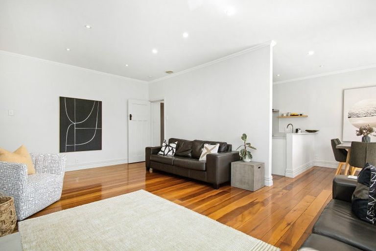 Photo of property in 63 Lane Street, Wallaceville, Upper Hutt, 5018