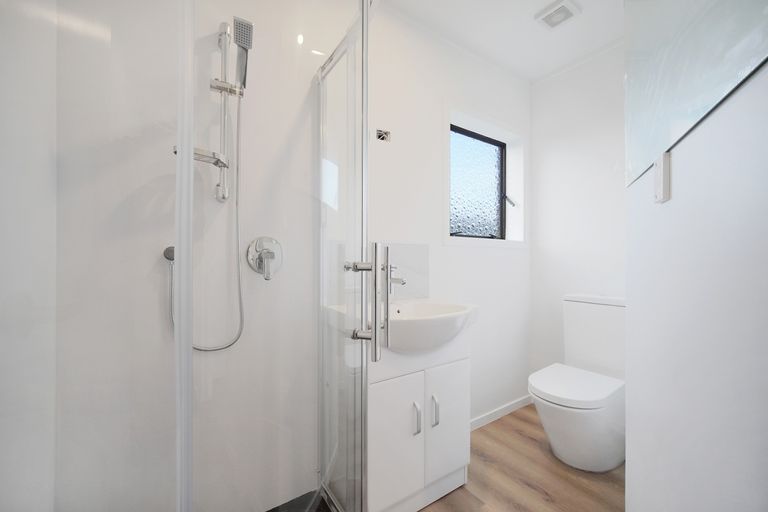 Photo of property in 17 Justamere Place, Weymouth, Auckland, 2103