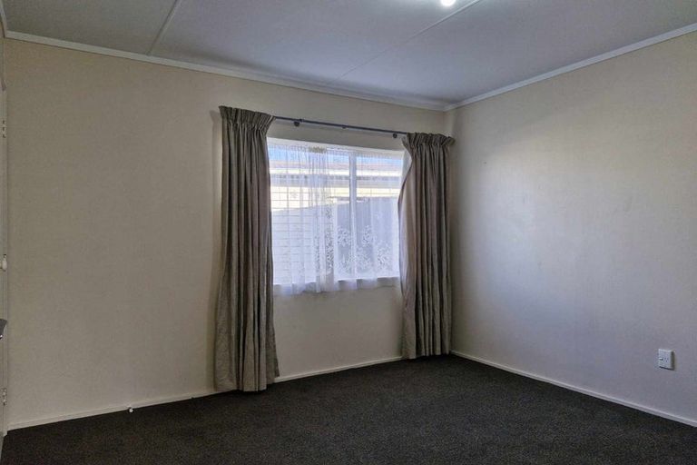 Photo of property in 13a Glasgow Street, Bell Block, New Plymouth, 4312