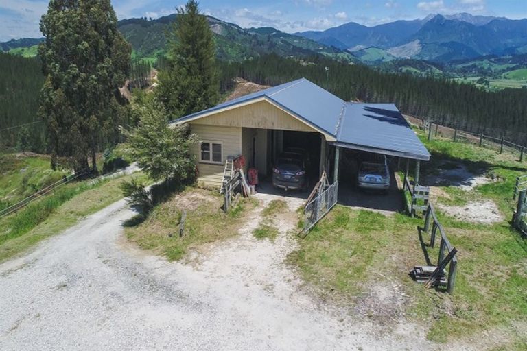 Photo of property in 740 Waiwhero Road, Ngatimoti, Motueka, 7196