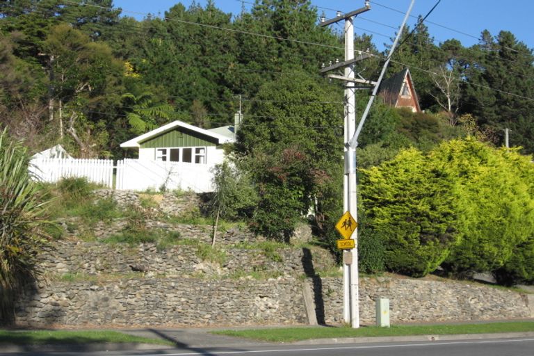 Photo of property in 79 Stokes Valley Road, Stokes Valley, Lower Hutt, 5019